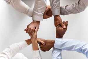 Read more about the article How to Build Stronger Workplace Connections Through Appreciation and Accurate Communication